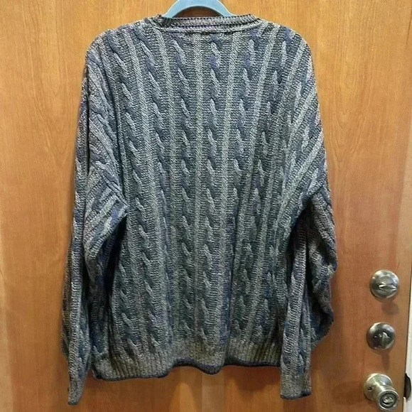 Men’s cable knit sweater size XL - Picture 3 of 4